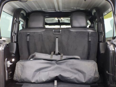 Used 2019 Jeep Wrangler Rubicon w/ LED Lighting Group image 25