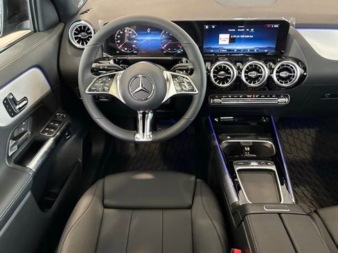 Certified 2026 Mercedes-Benz GLA 250 image 25