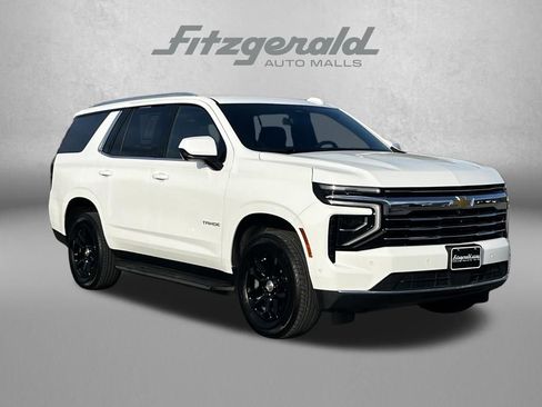 Used 2025 Chevrolet Tahoe LT image 1