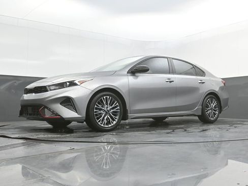 Used 2023 Kia Forte GT-Line w/ GT-Line Technology Package FWD image 34