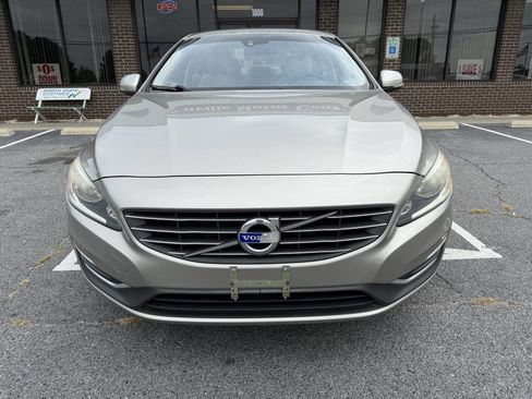 Used 2014 Volvo S60 T5 image 2
