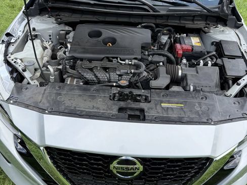 Used 2020 Nissan Altima 2.5 S FWD image 12