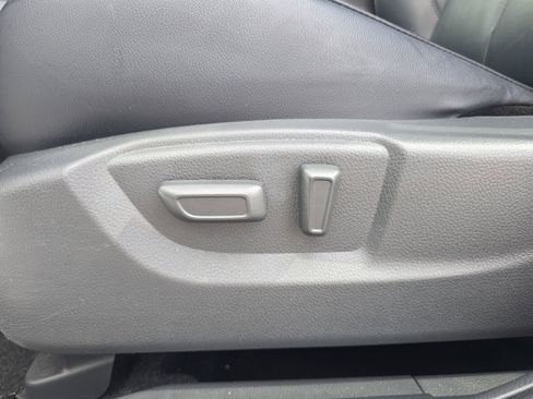 Used 2022 Mitsubishi Eclipse Cross SE image 16