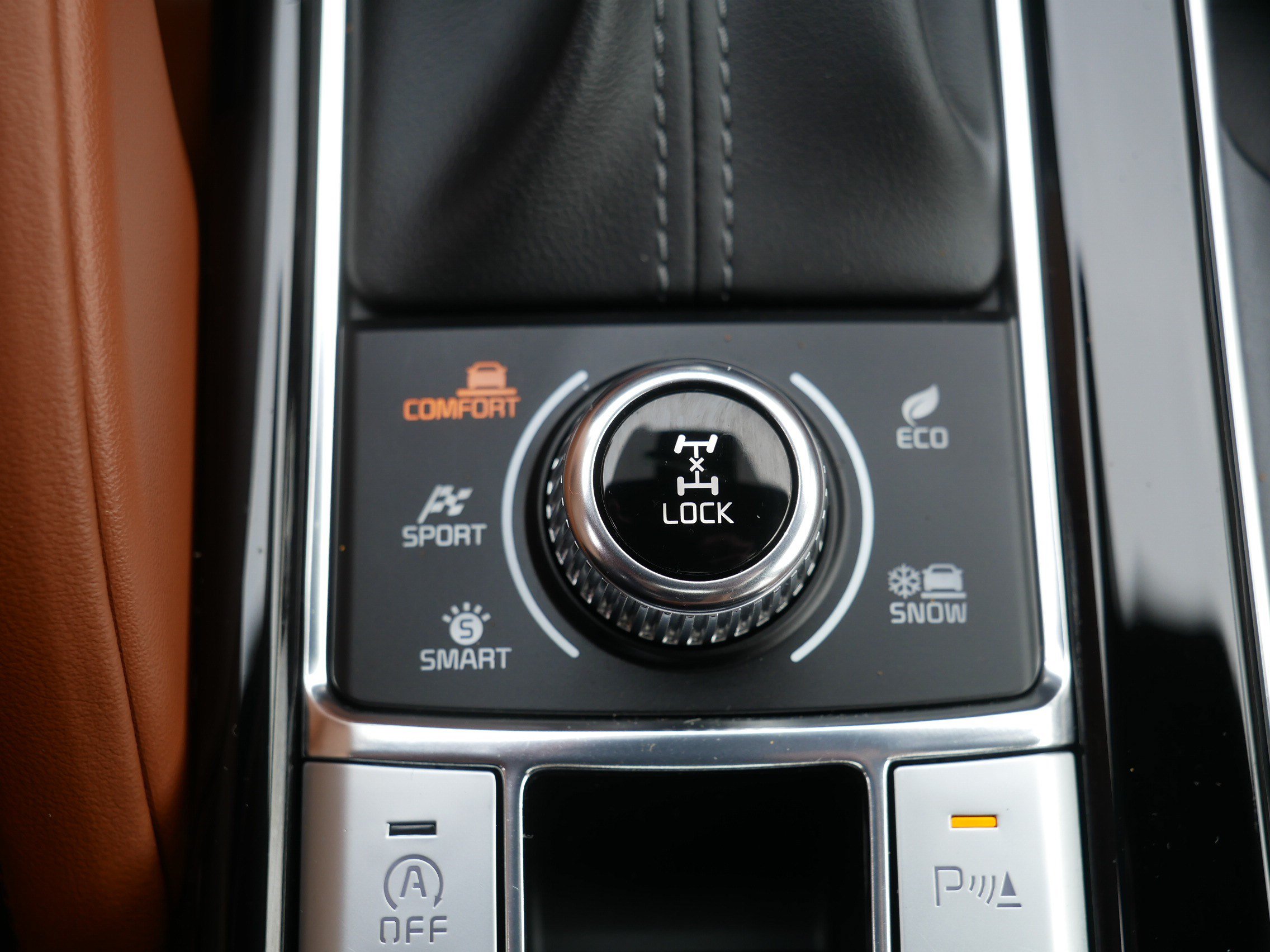 Certified 2025 Kia Telluride SX Prestige X-Line AWD/4WD image 32