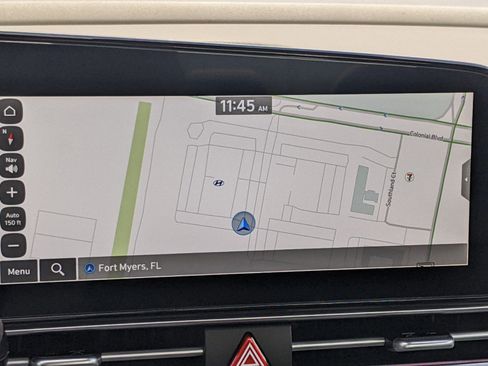 New 2025 Hyundai Elantra Sport image 24