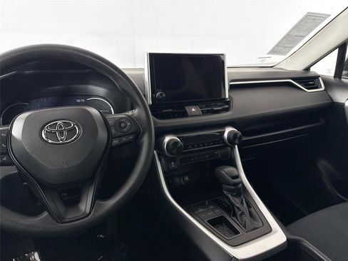 Used 2023 Toyota RAV4 LE image 29
