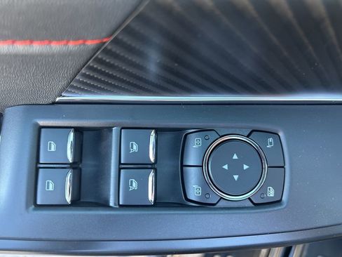 Used 2025 Ford F150 Raptor image 19