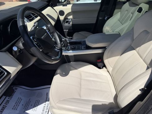 Used 2017 Land Rover Range Rover Sport HSE AWD/4WD image 12
