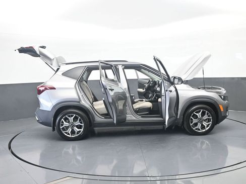 Used 2022 Kia Seltos EX AWD/4WD image 75