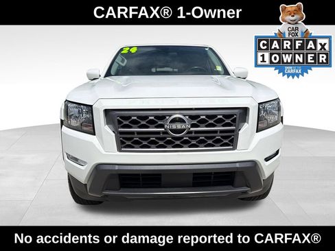 Used 2024 Nissan Frontier SV w/ SV Convenience Package RWD image 2