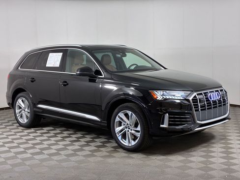 Used 2023 Audi Q7 3.0T Premium w/ Convenience Package AWD/4WD image 7