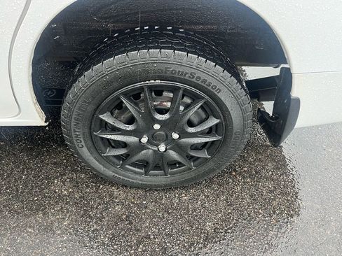 Used 2021 Nissan NV200 SV w/ Back Door Glass Package image 22