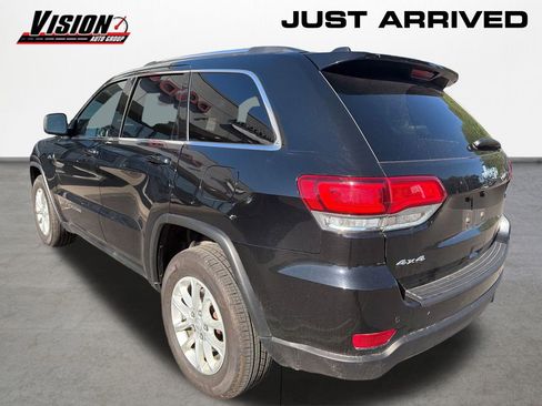 Used 2021 Jeep Grand Cherokee Laredo AWD/4WD image 6