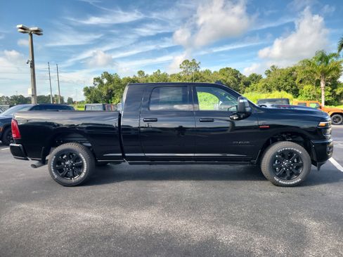 New 2025 RAM 2500 Laramie image 5