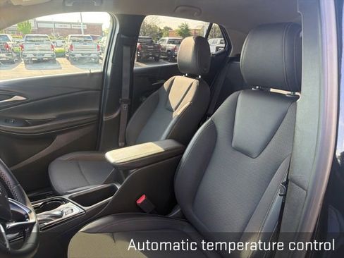 Used 2025 Buick Encore GX Preferred FWD image 18