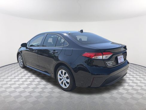 Used 2024 Toyota Corolla LE FWD image 15
