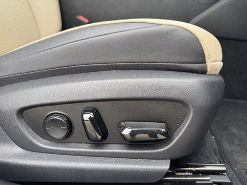 Used 2021 Lexus ES 350 image 31