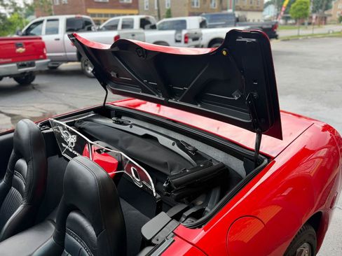 Used 2003 Chevrolet Corvette Convertible w/ Preferred Equipment Group1 RWD image 10