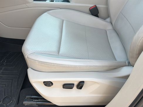 Used 2022 Volkswagen Atlas SE image 15