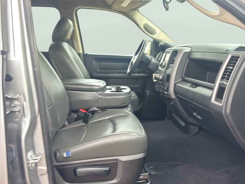 Used 2021 RAM 1500 Tradesman w/ Chrome Plus Package RWD image 11