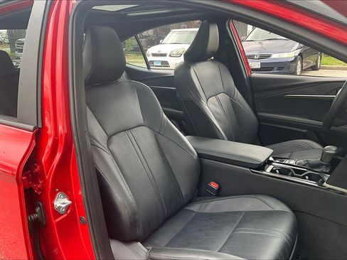 Used 2025 Toyota Camry XSE w/ Premium Plus Package image 9