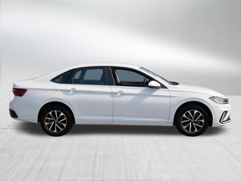 Used 2025 Volkswagen Jetta S FWD image 8