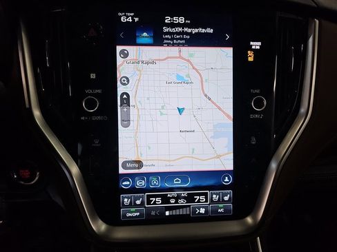 Used 2022 Subaru Outback Touring XT w/ Popular Package #2 image 19