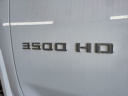Used 2025 Chevrolet Silverado 3500 W/T AWD/4WD image 44