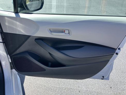 Certified 2026 Toyota Corolla LE image 29