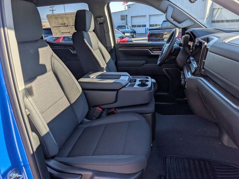 New 2026 Chevrolet Silverado 1500 LT w/ All Star Edition Plus image 10