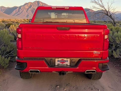 Used 2021 Chevrolet Silverado 1500 Custom AWD/4WD image 5