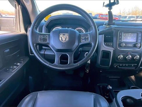 Used 2017 RAM 2500 Tradesman w/ Chrome Appearance Group image 9