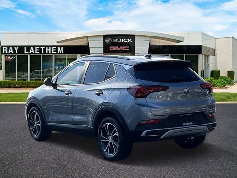 Certified 2023 Buick Encore GX Select image 3