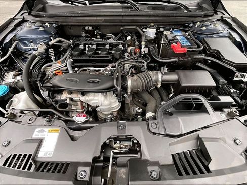Certified 2024 Honda Accord EX image 28