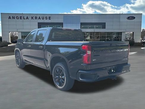 Used 2026 Chevrolet Silverado 1500 Custom w/ LPO, Dark Essentials Package RWD image 6