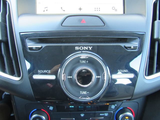 Used 2016 Ford Focus Electric Hatchback FWD image 44