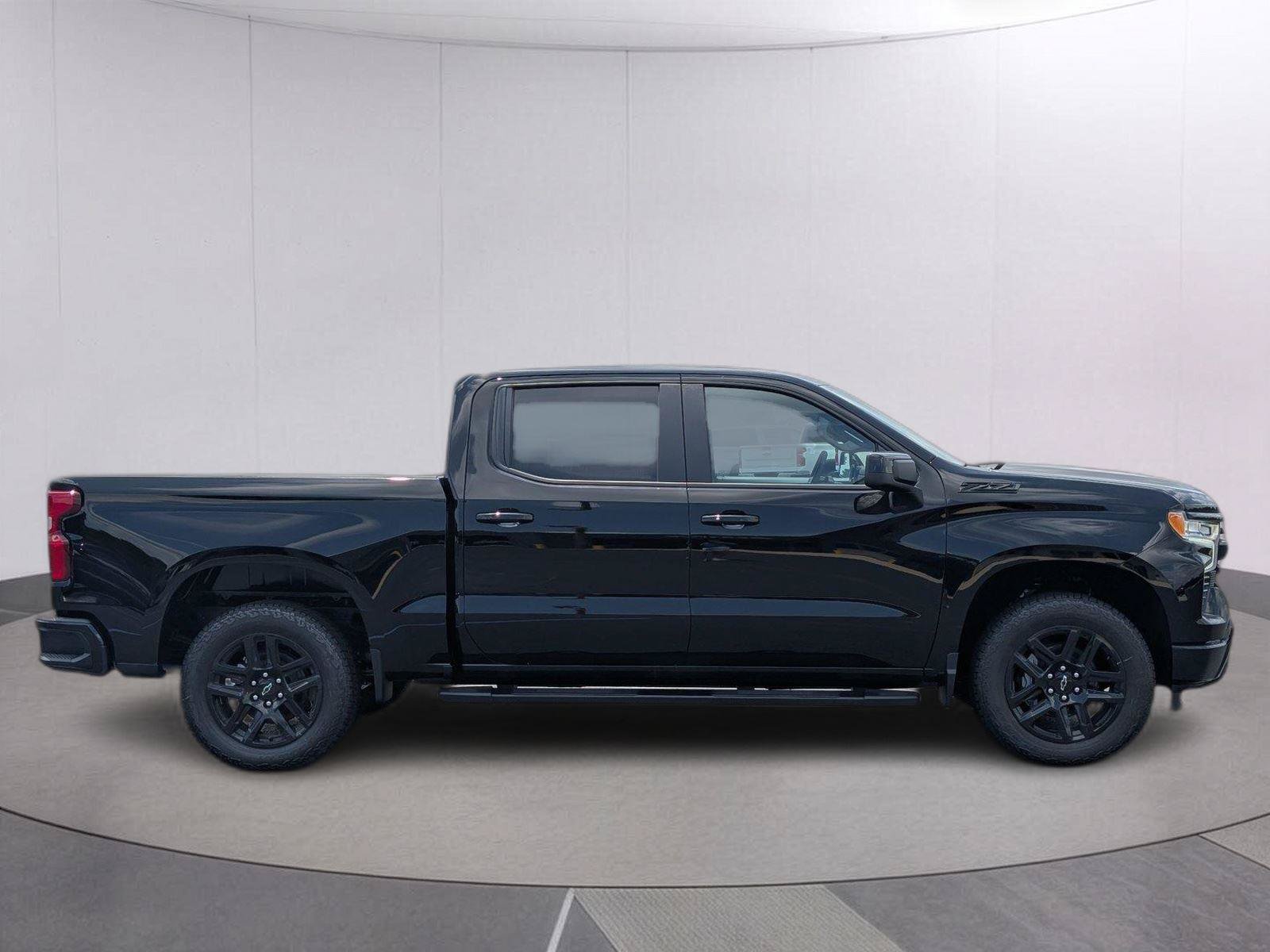 New 2026 Chevrolet Silverado 1500 RST w/ Convenience Package II AWD/4WD image 6