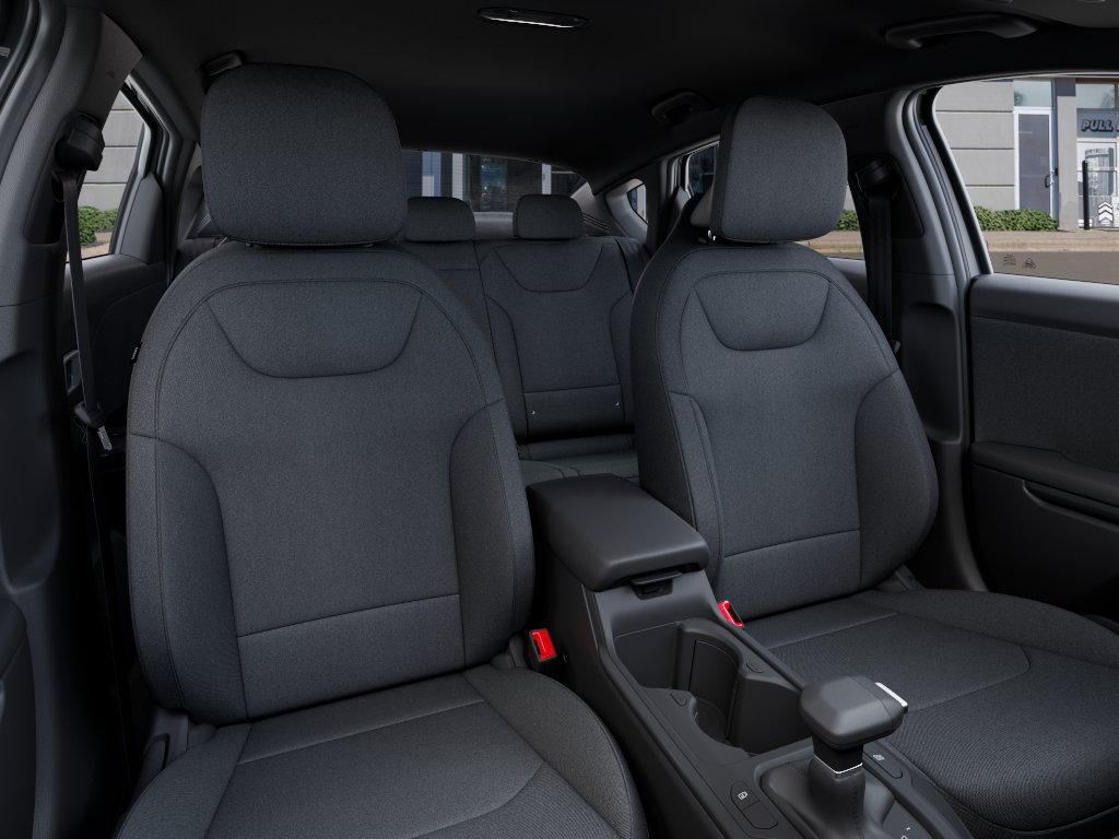 New 2026 Kia K4 FWD image 18