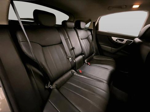 Used 2016 INFINITI QX70 AWD w/ Premium Package image 27