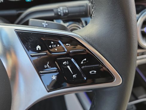 Used 2025 Mercedes-Benz GLA 250 GLA 250 image 25