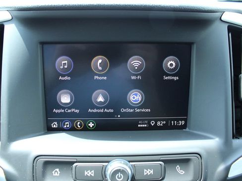 Used 2024 GMC Terrain SLE FWD image 34