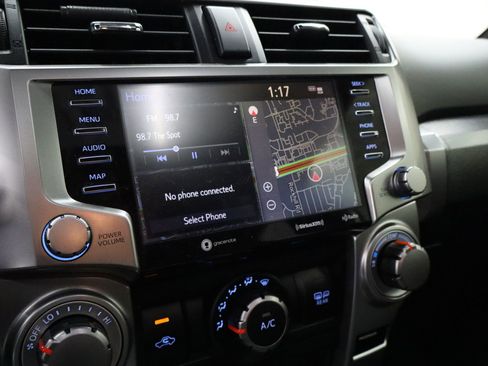 Used 2021 Toyota 4Runner SR5 Premium image 20