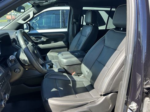 Used 2023 Chevrolet Tahoe Premier RWD image 16