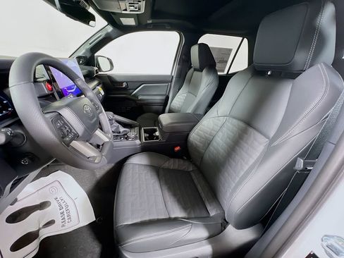 New 2026 Toyota 4Runner TRD Off-Road Premium image 17