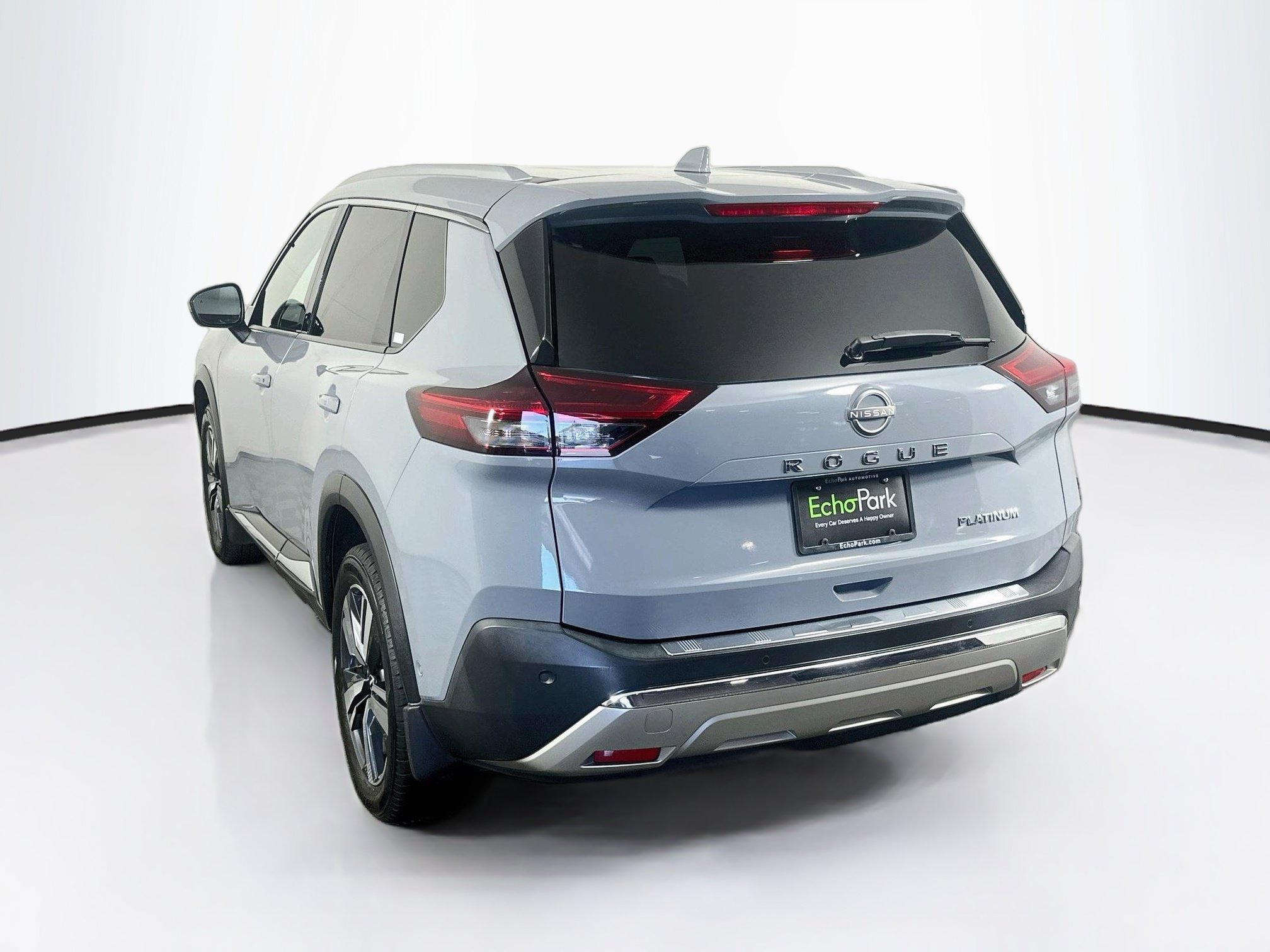 Used 2022 Nissan Rogue Platinum w/ Head-Up Display Package FWD image 5