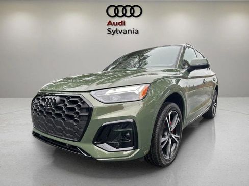 Certified 2025 Audi Q5 2.0T Premium Plus image 3