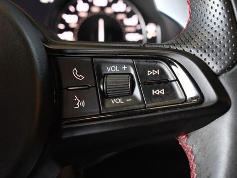 Used 2023 Alfa Romeo Stelvio Estrema AWD/4WD image 36