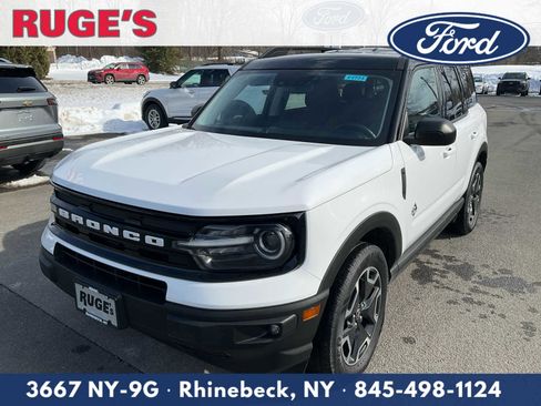 Used 2021 Ford Bronco Sport Outer Banks image 6