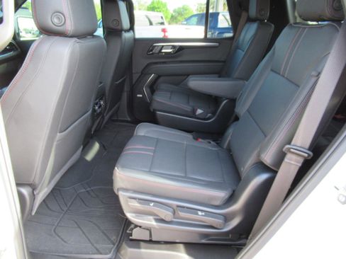 Used 2025 Chevrolet Tahoe RST w/ Comfort Package image 35