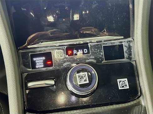 New 2025 Jeep Grand Cherokee L Limited image 12